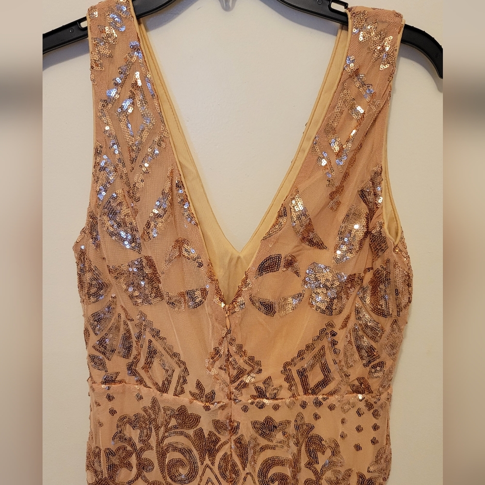 DRESS - Picture 3 of 5